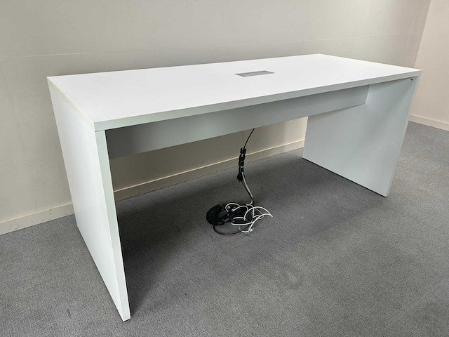 Hoge vergadertafel - bartafel - afbeelding 4 van  8