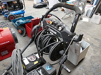 Hogedrukreiniger aangedreven door benzinemotor kremer - afbeelding 4 van  4
