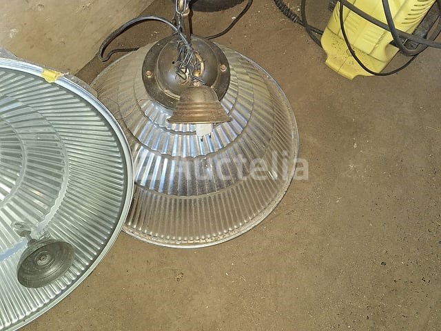 Hogedrukreiniger, hoover-stofzuiger en twee vintage interieurlampen - afbeelding 3 van  8