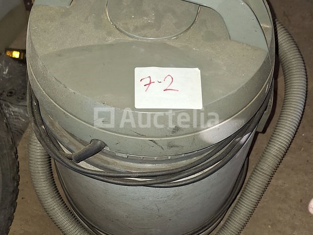 Hogedrukreiniger, hoover-stofzuiger en twee vintage interieurlampen - afbeelding 6 van  8