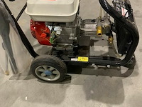 Hogedrukreiniger in nieuwe staat - afbeelding 3 van  6