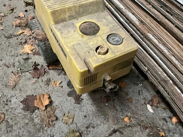 Hogedrukreiniger kärcher - afbeelding 4 van  5