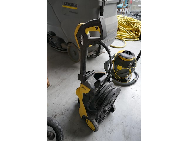 Hogedrukreiniger karcher - afbeelding 2 van  4
