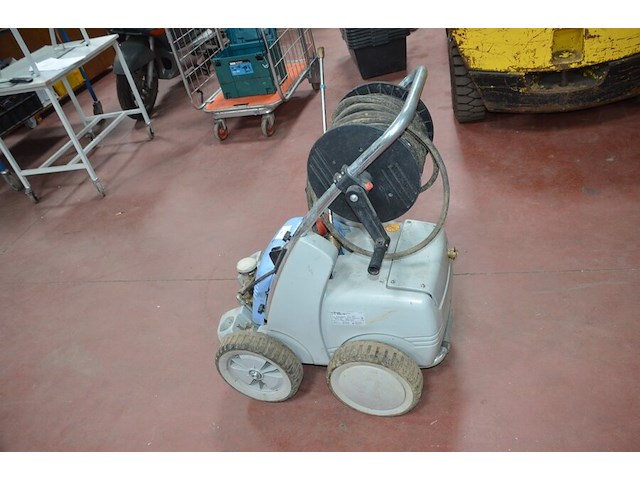 Hogedrukreiniger kranzle quadro 1000 tst (2) - afbeelding 6 van  10