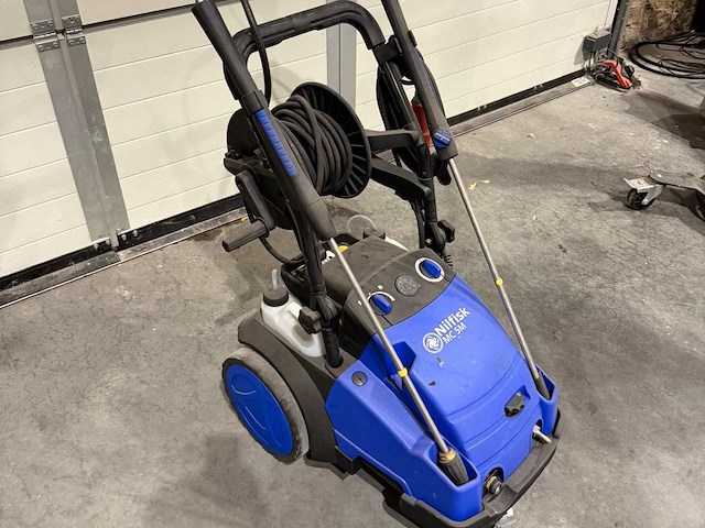 Hogedrukreiniger nilfisk - afbeelding 1 van  4