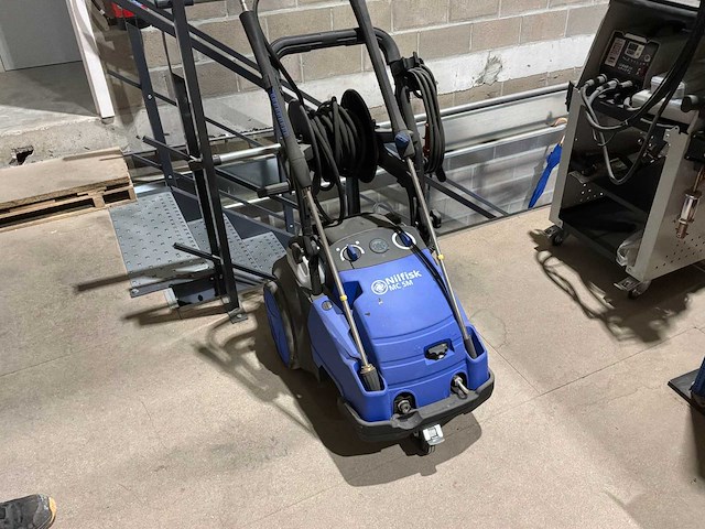 Hogedrukreiniger nilfisk - afbeelding 4 van  4