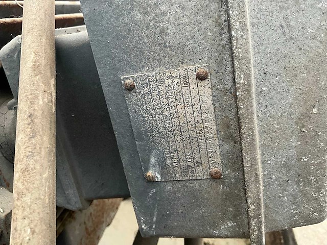 Hogedrukspuit met vat - afbeelding 2 van  13