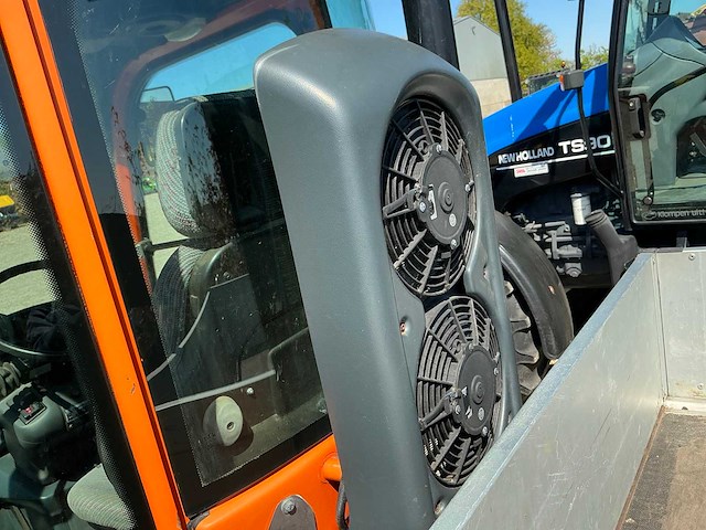 Holder c-trac 480 single cab compacte trekker/werktuigdrager - afbeelding 8 van  19