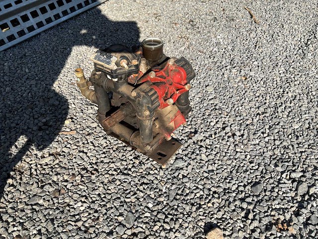 Holder ma160 pulverisatorpomp - afbeelding 2 van  7