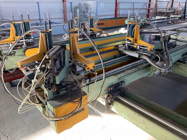 Hollinger 4-koplasmachine - afbeelding 5 van  16