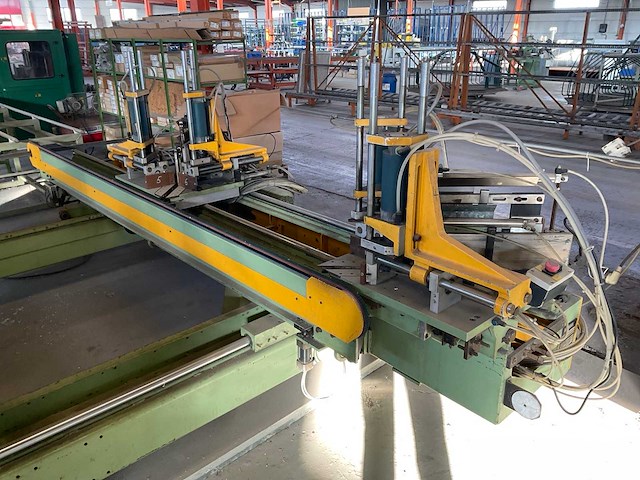 Hollinger 4-koplasmachine - afbeelding 12 van  16