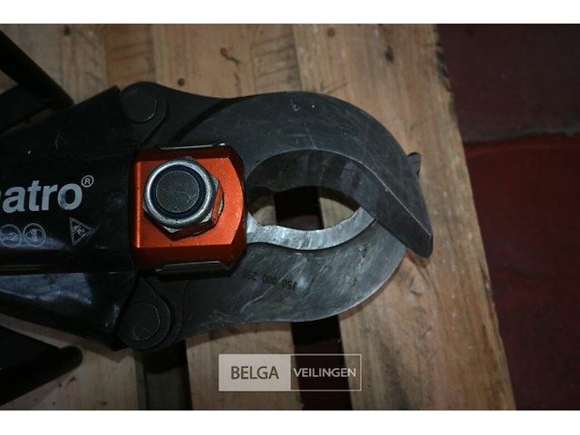 Holmatro elektrische groep + gereedschap - afbeelding 14 van  19