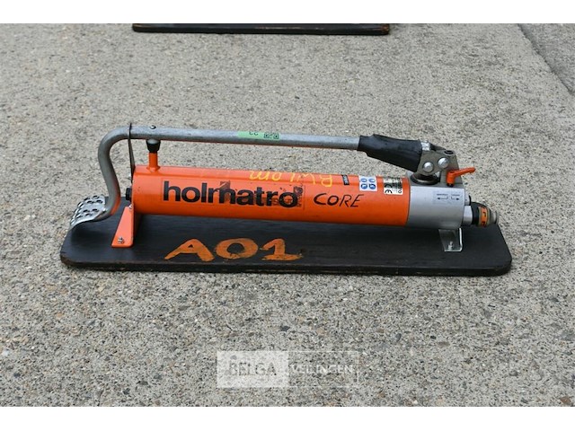 Holmatro hand/voetpomp - afbeelding 2 van  5