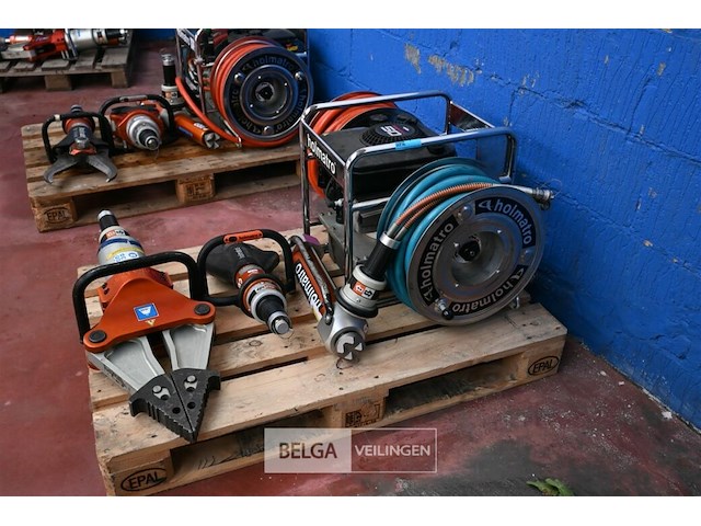 Holmatro hydraulische groep + gereedschap - afbeelding 1 van  13