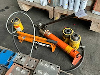 Holmatro hydraulische handpomp (2x) - afbeelding 1 van  4