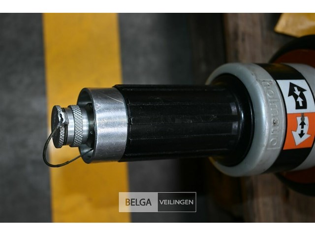Holmatro hydraulische knipschaar - afbeelding 4 van  5