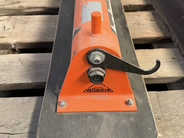 Holmatro hydraulische voetpomp - afbeelding 3 van  4