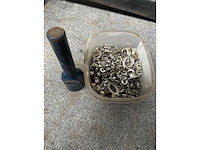 Holpijp met aambeeld - various contractor materials - afbeelding 2 van  2