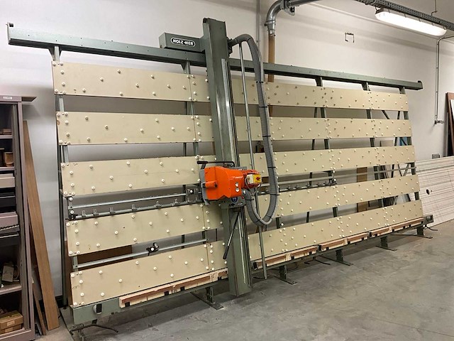 Holz-her 12 10 verticale platenzaagmachine - afbeelding 1 van  15