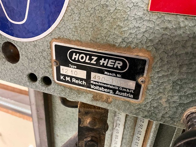 Holz-her 12 10 verticale platenzaagmachine - afbeelding 12 van  15