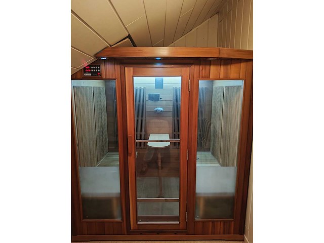 Home focus, far infrared sauna - inbouw jacuzzi - afbeelding 2 van  18