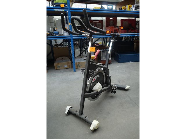Hometrainer x-trend - afbeelding 1 van  6