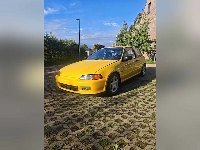 Honda - 1994 - civic - b16 vtec - personenauto - afbeelding 1 van  27