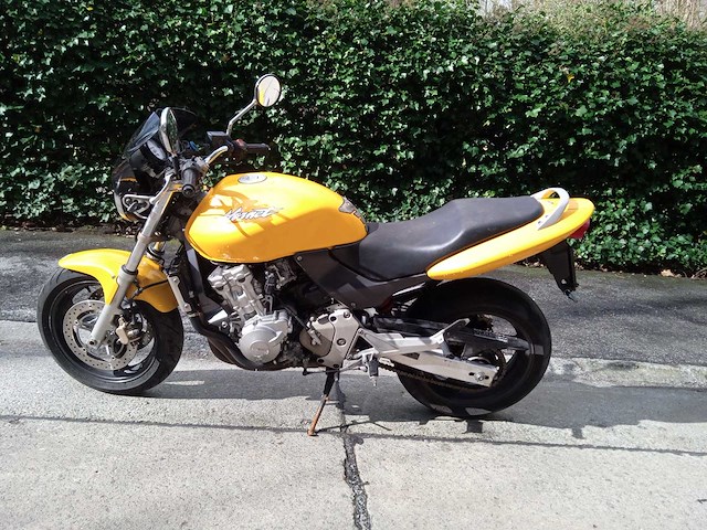 Honda - cb 600 - motorfiets - afbeelding 2 van  8