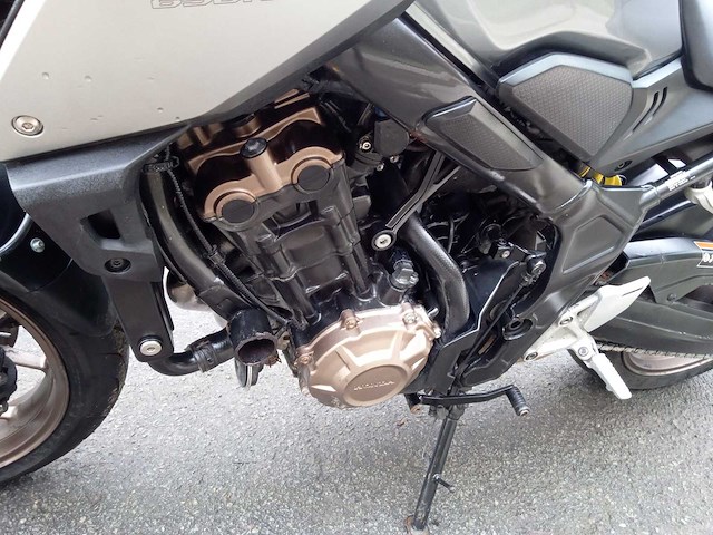 Honda - cb 650 r - motorfiets - afbeelding 16 van  18