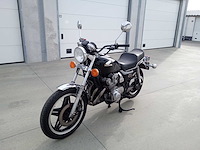 Honda - cb 750 custom - motorfiets - afbeelding 2 van  9