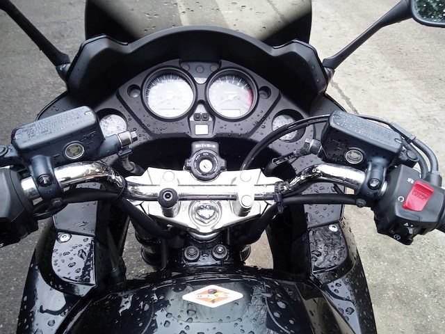 Honda - cbf 1000 - motorfiets - afbeelding 8 van  9