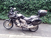 Honda - cbf 1000 - motorfiets - afbeelding 1 van  7