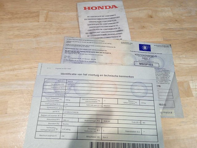 Honda - cbf 1000 - motorfiets - afbeelding 6 van  6
