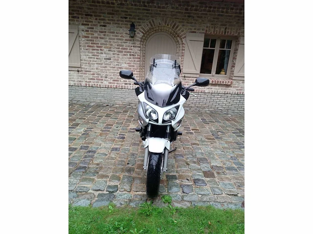 Honda - cbf 1000 - motorfiets - afbeelding 3 van  4
