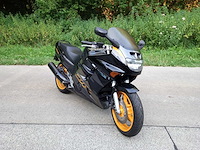 Honda - cbr 1000 - motorfiets - afbeelding 2 van  13