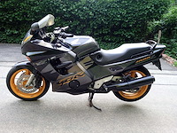 Honda - cbr 1000 - motorfiets - afbeelding 6 van  13