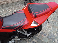 Honda - cbr 1000 rr - motorfiets - afbeelding 2 van  6