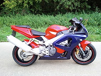 Honda - cbr 929 - motorfiets - afbeelding 1 van  3