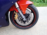 Honda - cbr 929 - motorfiets - afbeelding 7 van  8