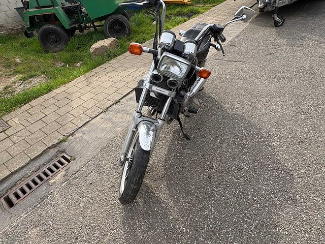 Honda - chopper - vf 500c magna - motorcycle - afbeelding 8 van  12