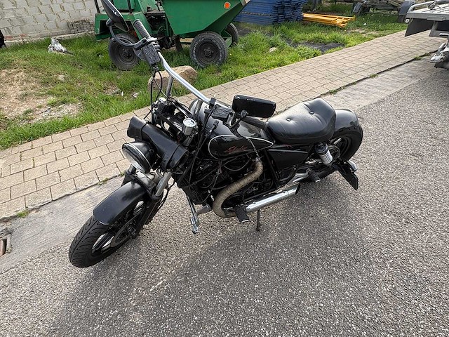 Honda - chopper - vt 700c shadow - motorcycle - afbeelding 9 van  11