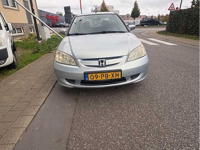 Honda - civic - 1.3i ima - car - 2004 - afbeelding 16 van  22