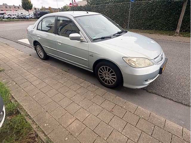 Honda - civic - 1.3i ima - car - 2004 - afbeelding 18 van  22