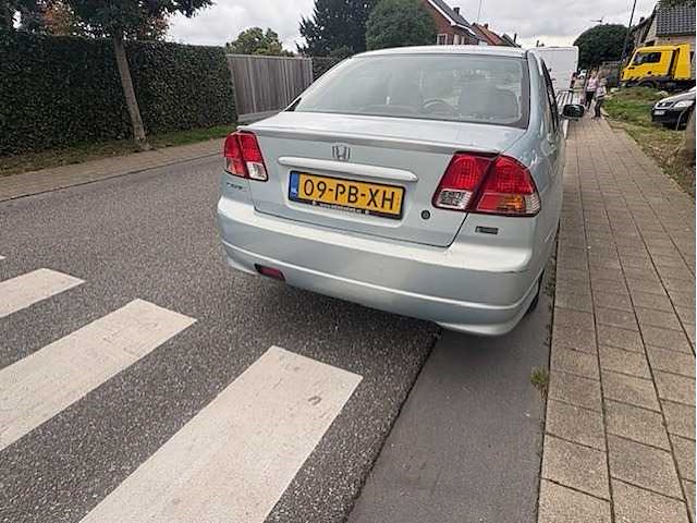 Honda - civic - 1.3i ima - car - 2004 - afbeelding 21 van  22