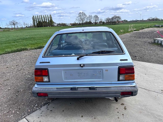 Honda - civic - 3d deluxe hondamatic - classic cars >15 - afbeelding 2 van  21