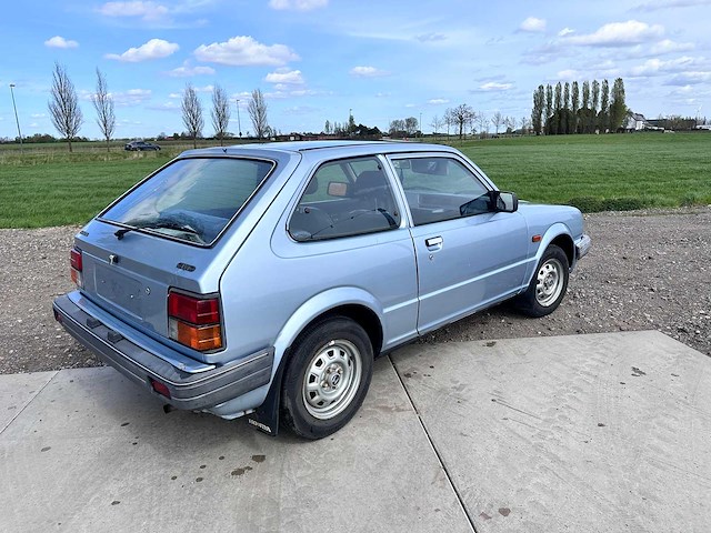 Honda - civic - 3d deluxe hondamatic - classic cars >15 - afbeelding 20 van  21