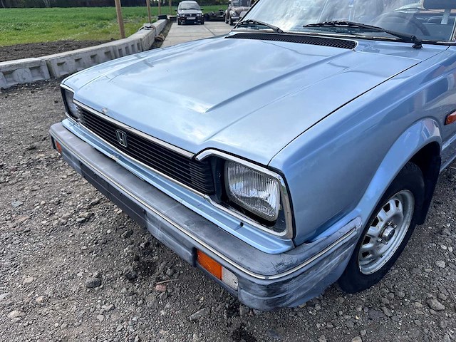 Honda - civic - oldtimer - afbeelding 6 van  23