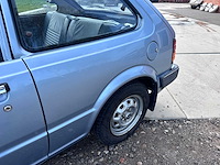 Honda - civic - oldtimer - afbeelding 9 van  26