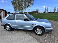 Honda - civic - oldtimer - afbeelding 22 van  26