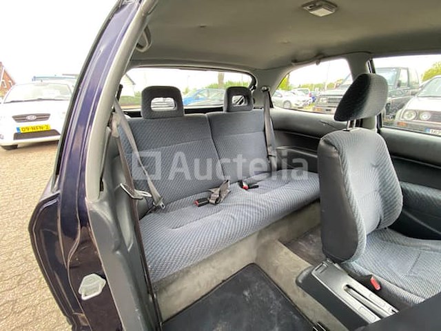 Honda - civic (1996) - afbeelding 6 van  30